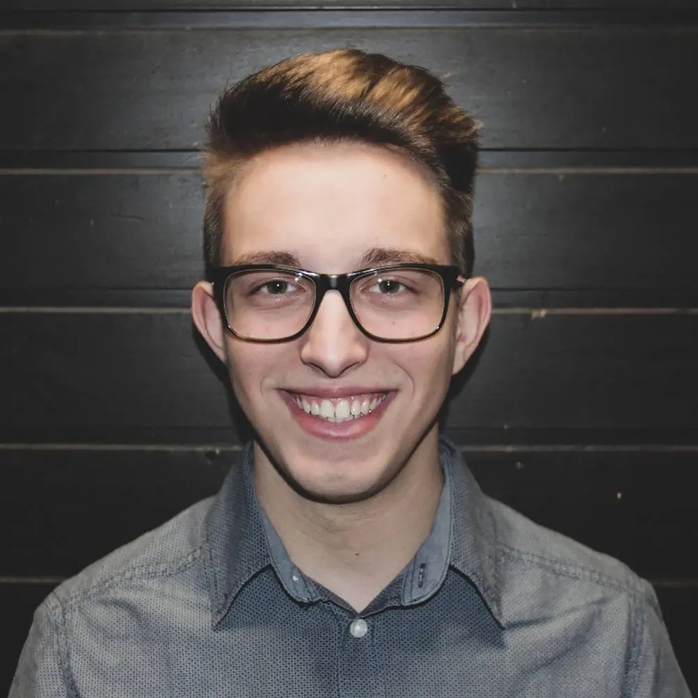 Dennis-Dobre